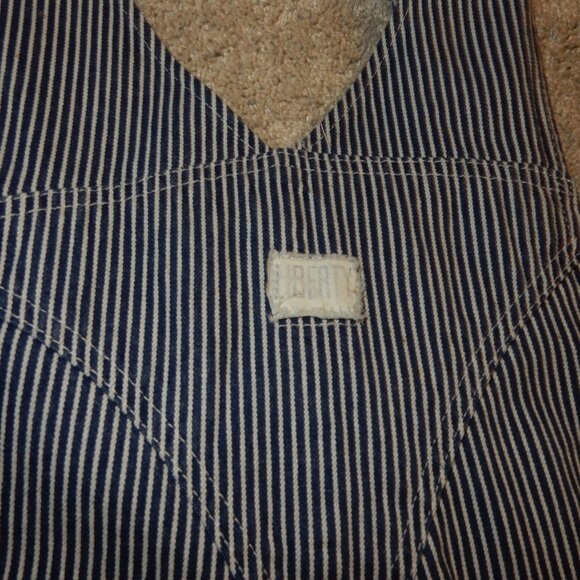 Beat up LIBERTY vintage hickory striped overalls XL 46x32 button fly - Picture 12 of 12
